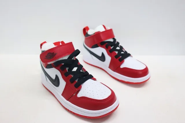 Nike Air Jordan 1 Black White Basketball Shoes 24