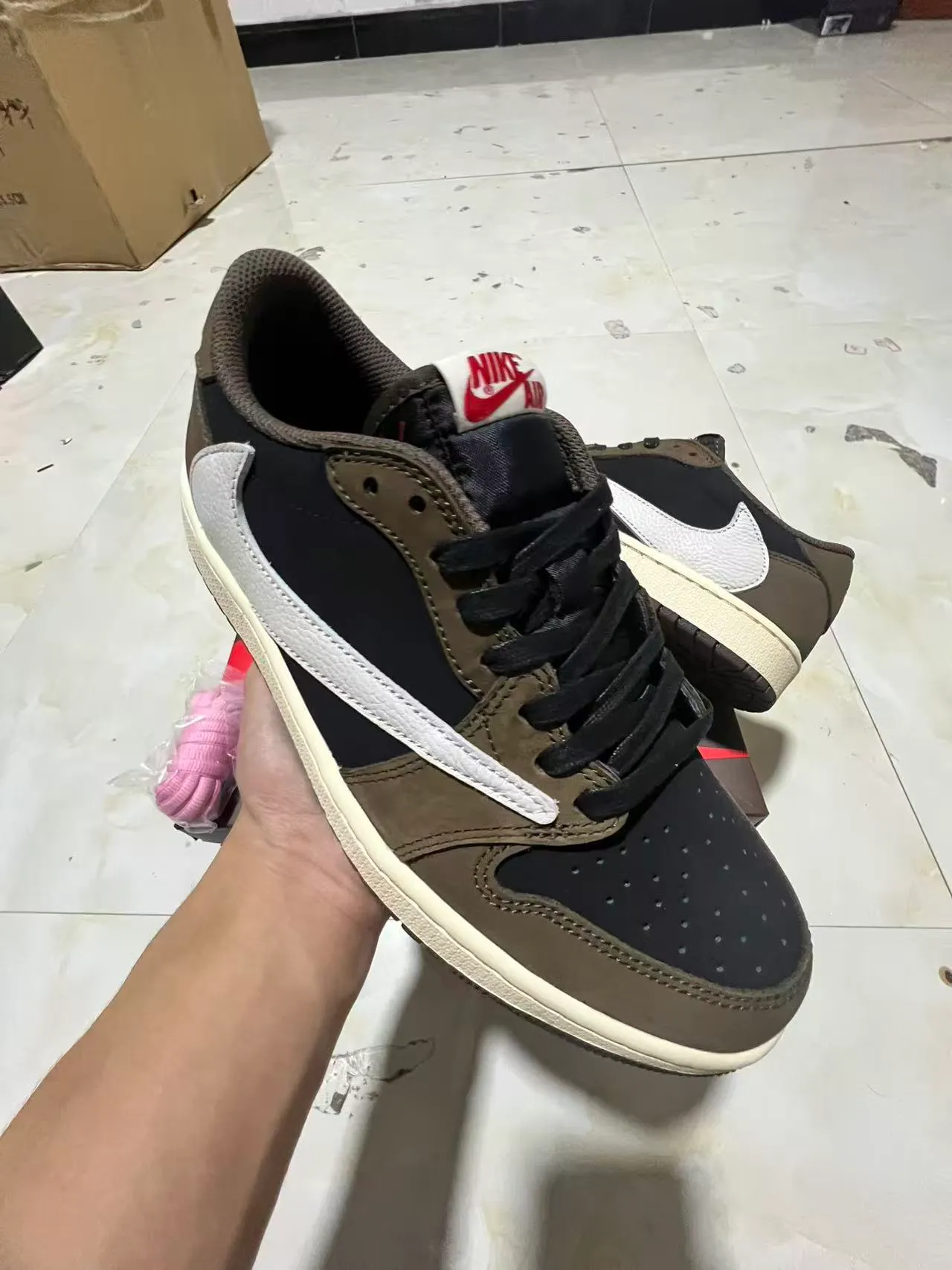 Nike Air Jordan 1 Low Cactus Jack Lifestyle Sneakers 2