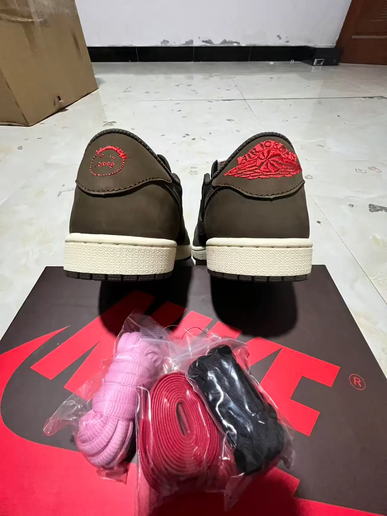 Nike Air Jordan 1 Low Cactus Jack Lifestyle Sneakers 9