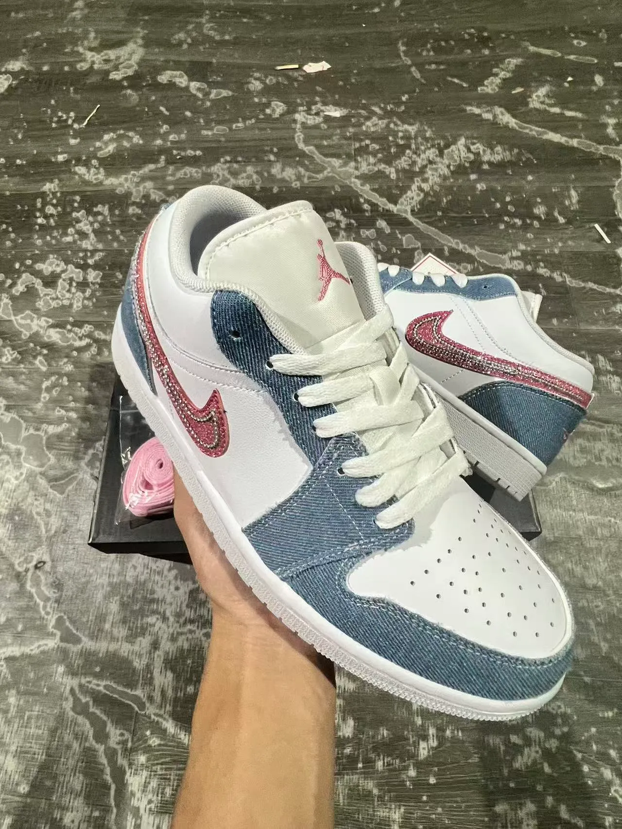 Nike Air Jordan 1 Low Denim Glitter Swoosh Lifestyle Sneakers 2
