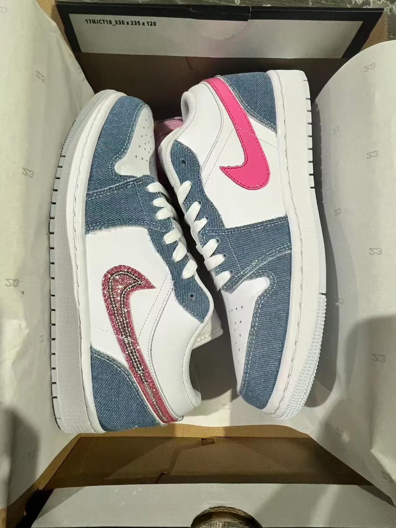 Nike Air Jordan 1 Low Denim Glitter Swoosh Lifestyle Sneakers 9