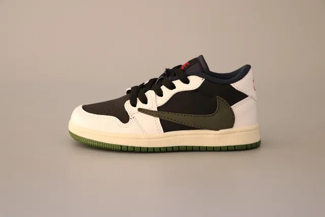 Nike Air Jordan 1 Low Purple White Black Basketball Shoes 4