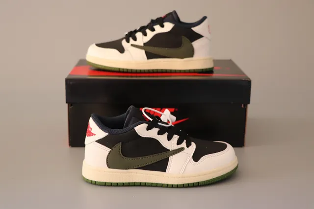 Nike Air Jordan 1 Low Purple White Black Basketball Shoes 11