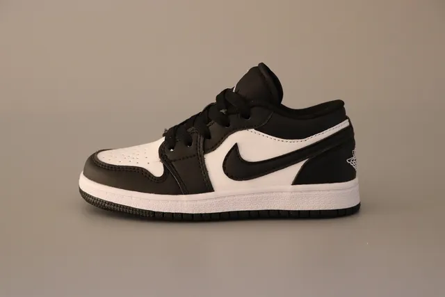 Nike Air Jordan 1 Low Purple White Black Basketball Shoes 21