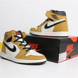 Nike Air Jordan 1 Mustard and White Basketball Shoes