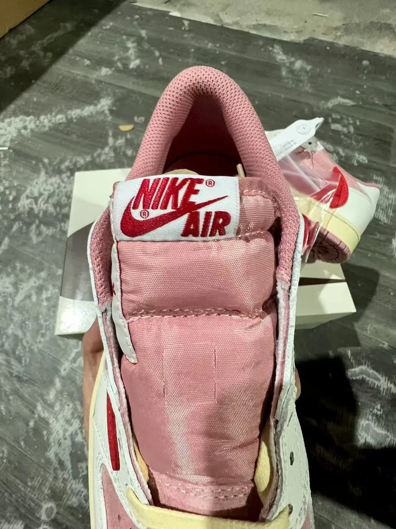 Nike Air Jordan 1 White Pink Red Lifestyle Sneakers 4