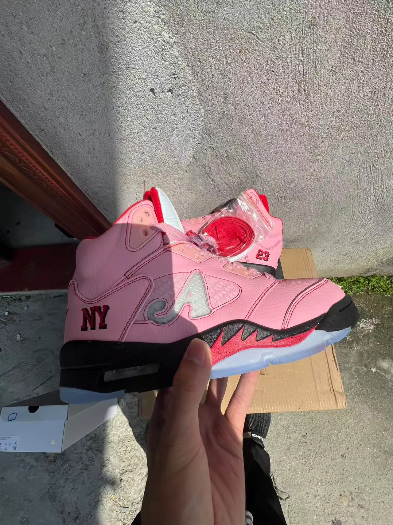 Nike Air Jordan 5 Pink Silver Shark-Tooth Basketball Shoes 8