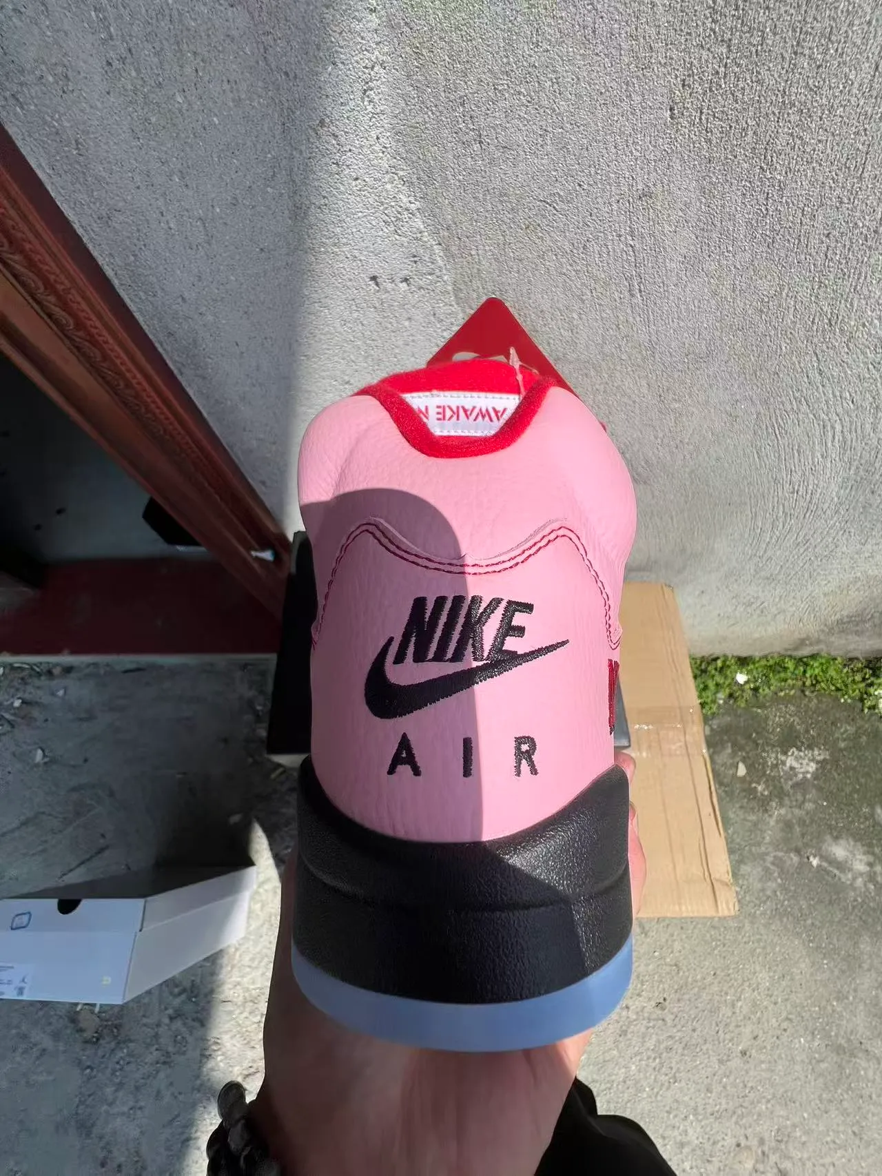 Nike Air Jordan 5 Pink Silver Shark-Tooth Basketball Shoes 9