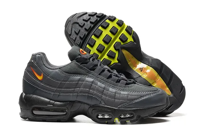 Nike Air Max 95 tênis lifestyle preto laranja 3