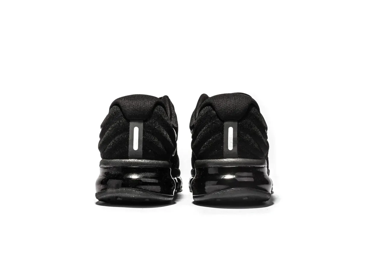Nike Air Max Tênis de Corrida Preto Branco com Upper de Malha e Unidade Visível 8