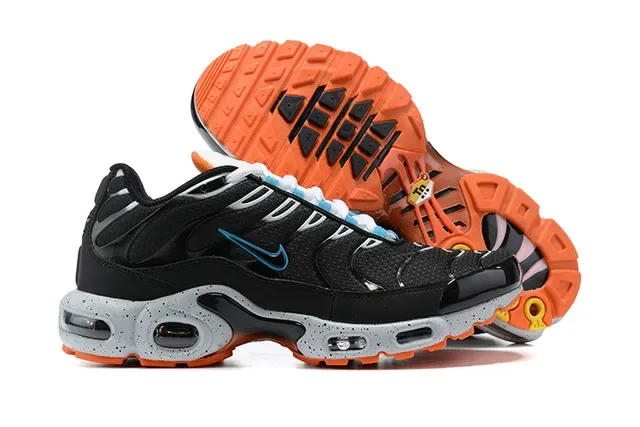 Nike Air Max Plus Black Gray Yellow Lifestyle Sneakers 22