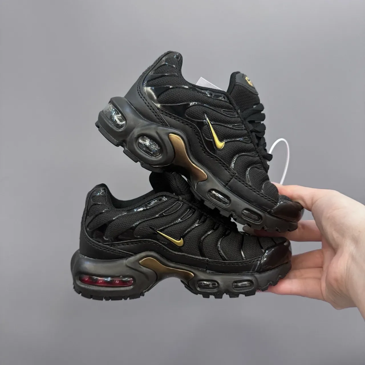 Nike Air Max Plus Black White Red Lifestyle Sneakers 23