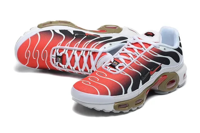 Nike Air Max Plus Flame Gradient Lifestyle Sneakers 4