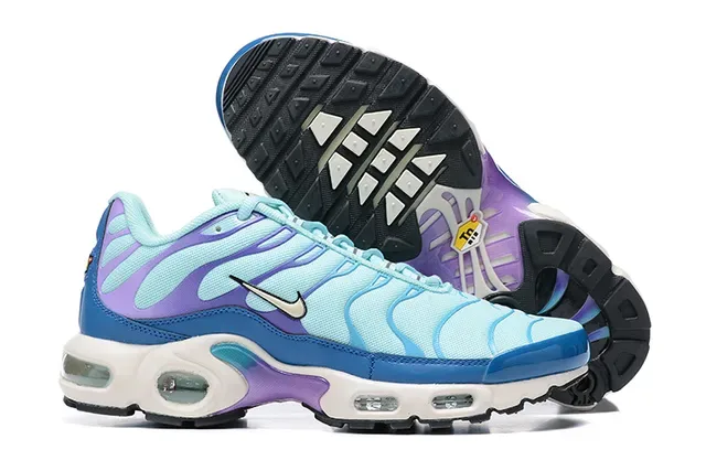 Nike Air Max Plus Multicolor Wavy Upper Lifestyle Sneakers 5