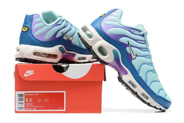 Nike Air Max Plus Multicolor Wavy Upper Lifestyle Sneakers 6