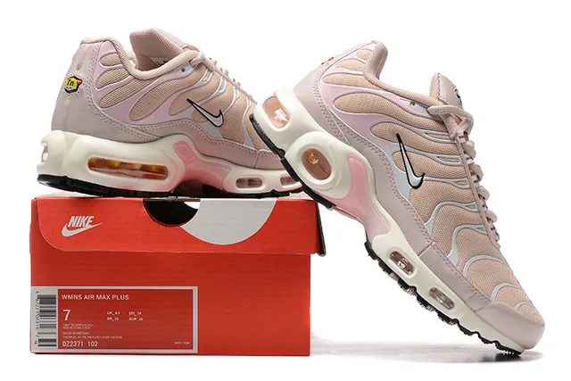 Nike Air Max Plus Pink Peach Lifestyle Sneakers 6