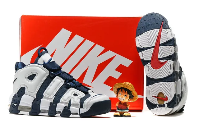 حذاء كرة السلة Nike Air More Uptempo White Gum جيلي 9