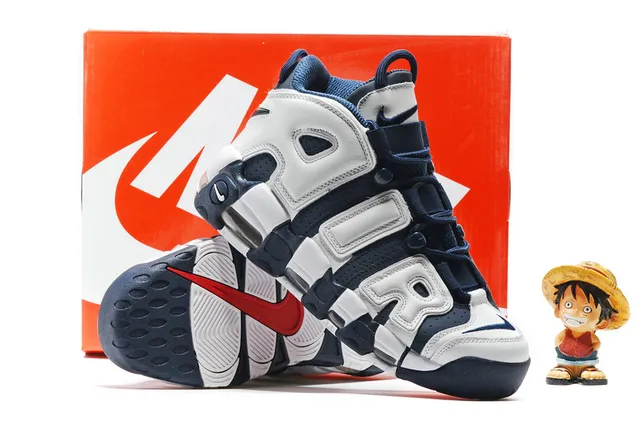 حذاء كرة السلة Nike Air More Uptempo White Gum جيلي 11