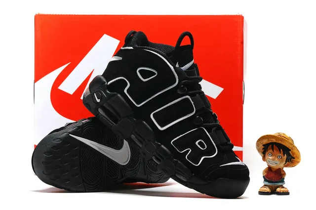 حذاء كرة السلة Nike Air More Uptempo White Gum جيلي 23