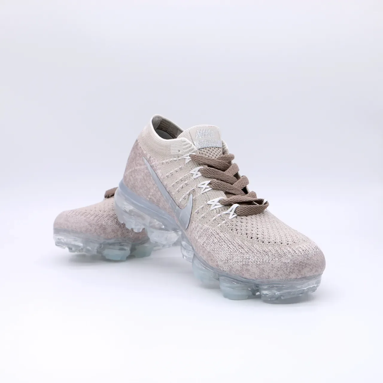 Nike Air VaporMax Flyknit Beige Silver Lifestyle Sneakers 2