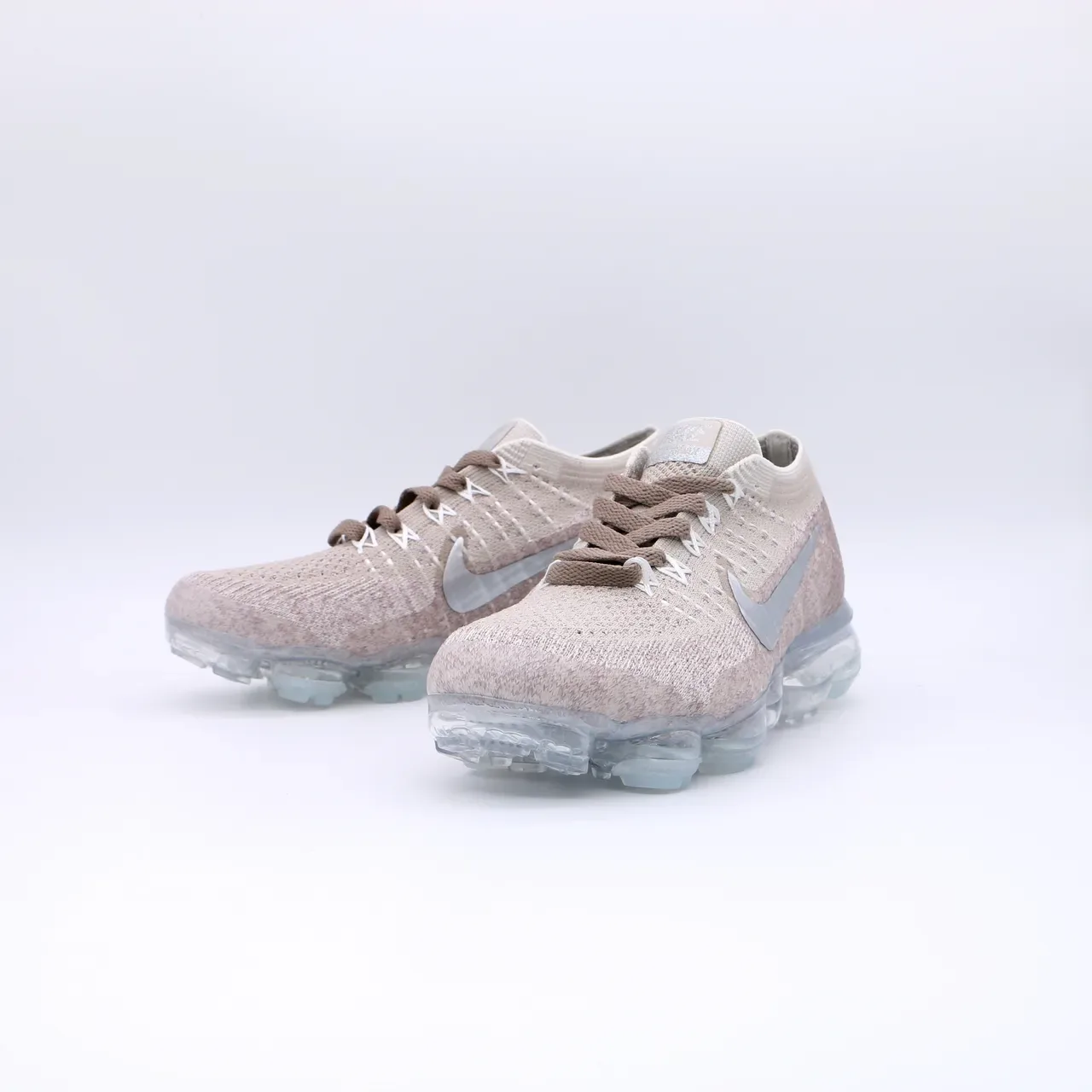 Nike Air VaporMax Flyknit Beige Silver Lifestyle Sneakers 8