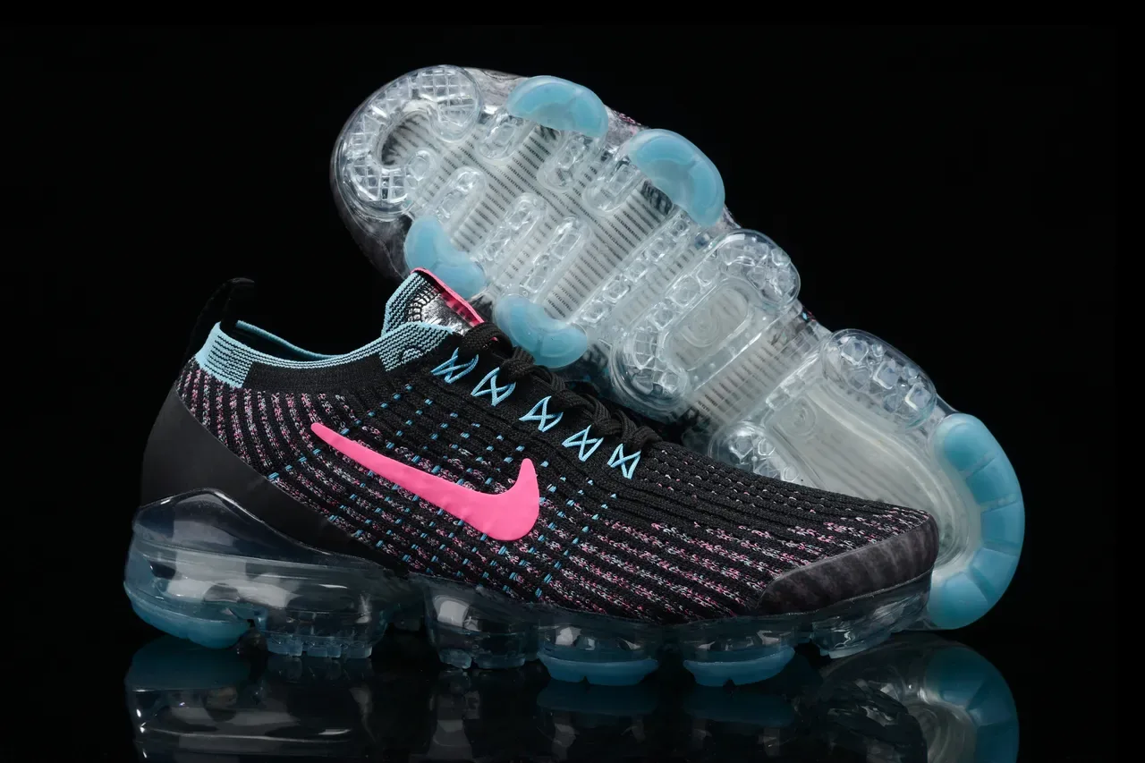 Nike Air VaporMax Flyknit Noir Rose Cyan Lifestyle Sneakers 10