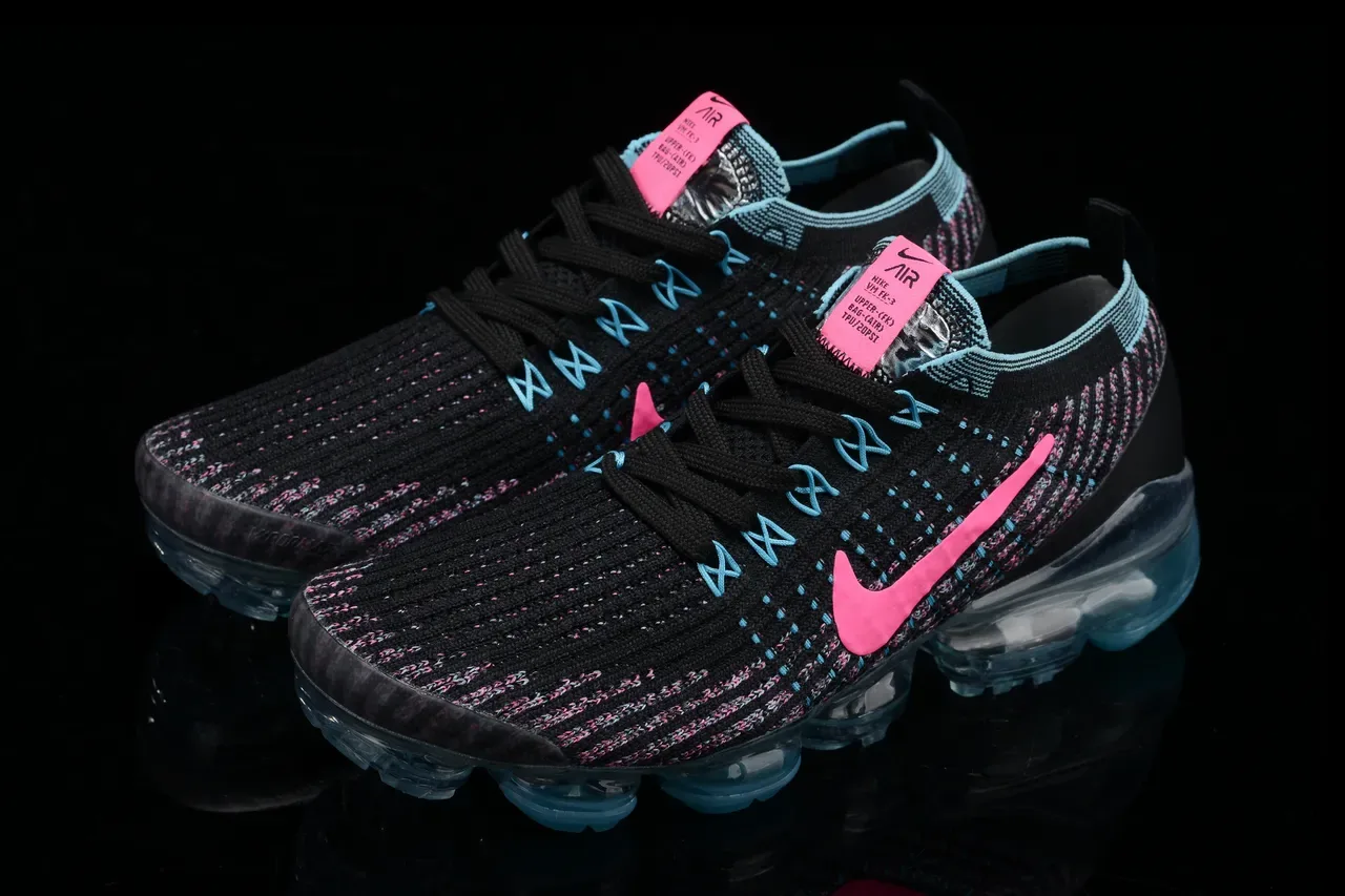 Nike Air VaporMax Flyknit Noir Rose Cyan Lifestyle Sneakers 11