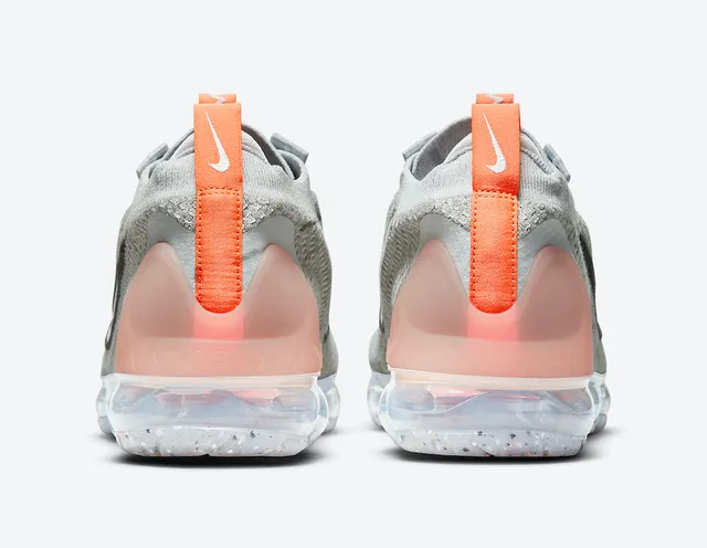 Nike Air VaporMax Plus Light Gray Pink Orange Lifestyle Sneakers 3