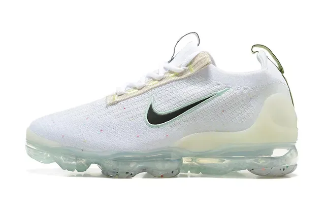 Nike Air VaporMax Plus White Multicolor Speckle Lifestyle Sneakers 1
