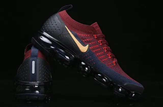 Nike Air VaporMax Vermelho Marinho Dourado Tênis de Corrida 13