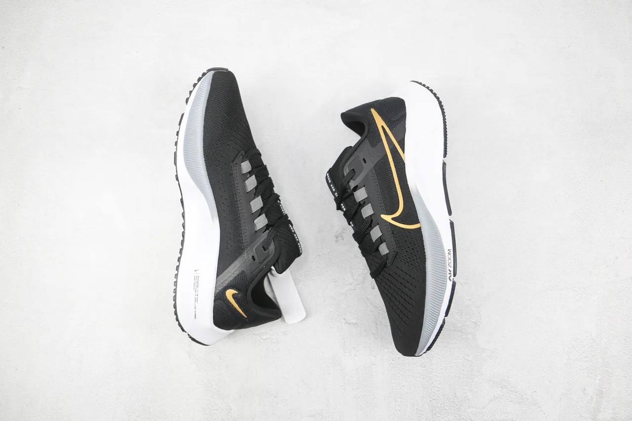 Nike Air Zoom Pegasus Chaussures de course noir or 2