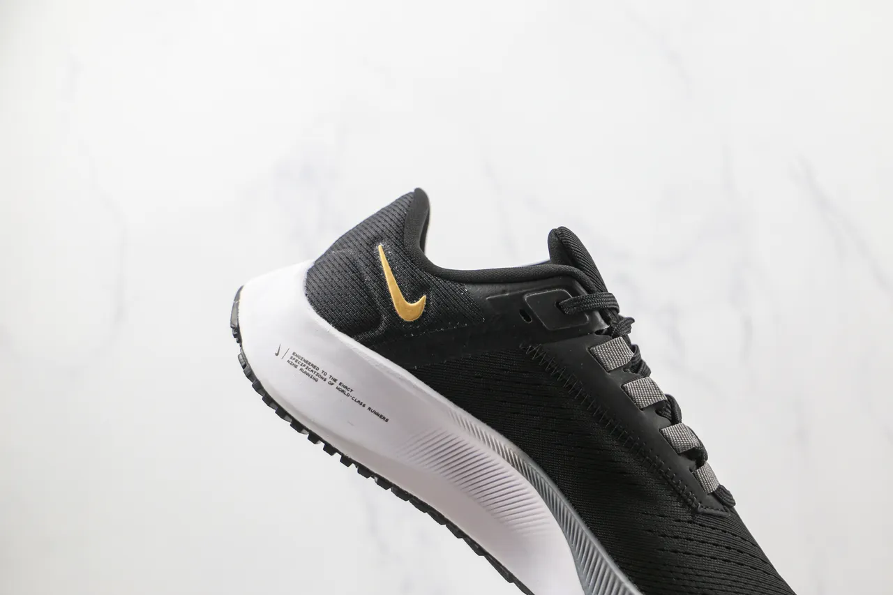 Nike Air Zoom Pegasus Chaussures de course noir or 5