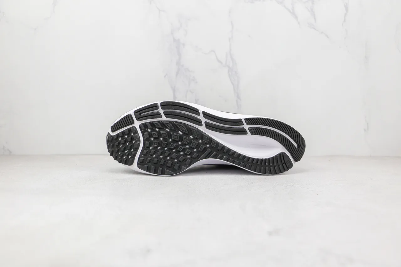 Nike Air Zoom Pegasus Chaussures de course noir or 8