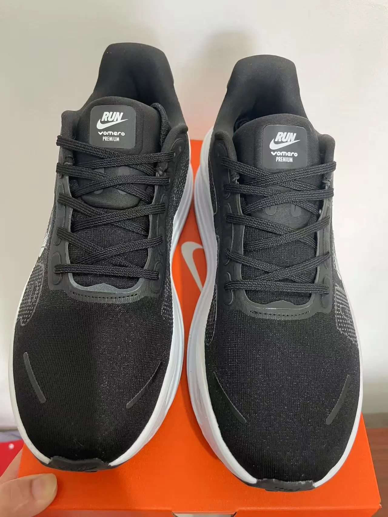 Nike Air Zoom Pegasus Preto Branco Upper de malha Engineered Unidade visível de comprimento completo Tênis de corrida 3