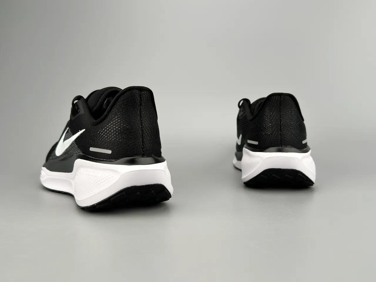Nike Air Zoom Pegasus Black White Engineered Mesh Upper Visible Unit Running Shoes 6