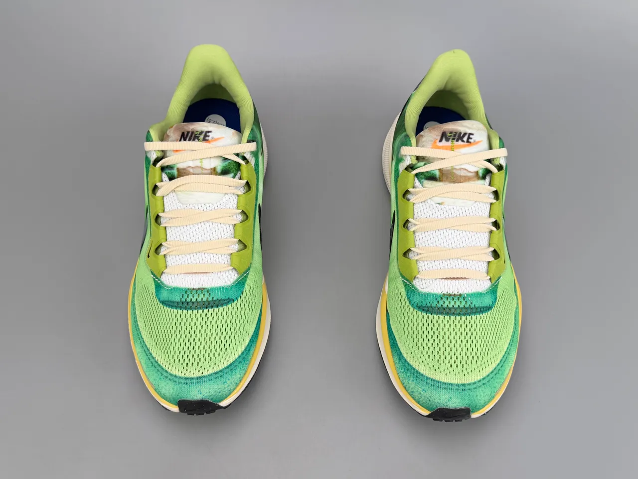 Nike Air Zoom Pegasus Green Gradient Running Shoes 7