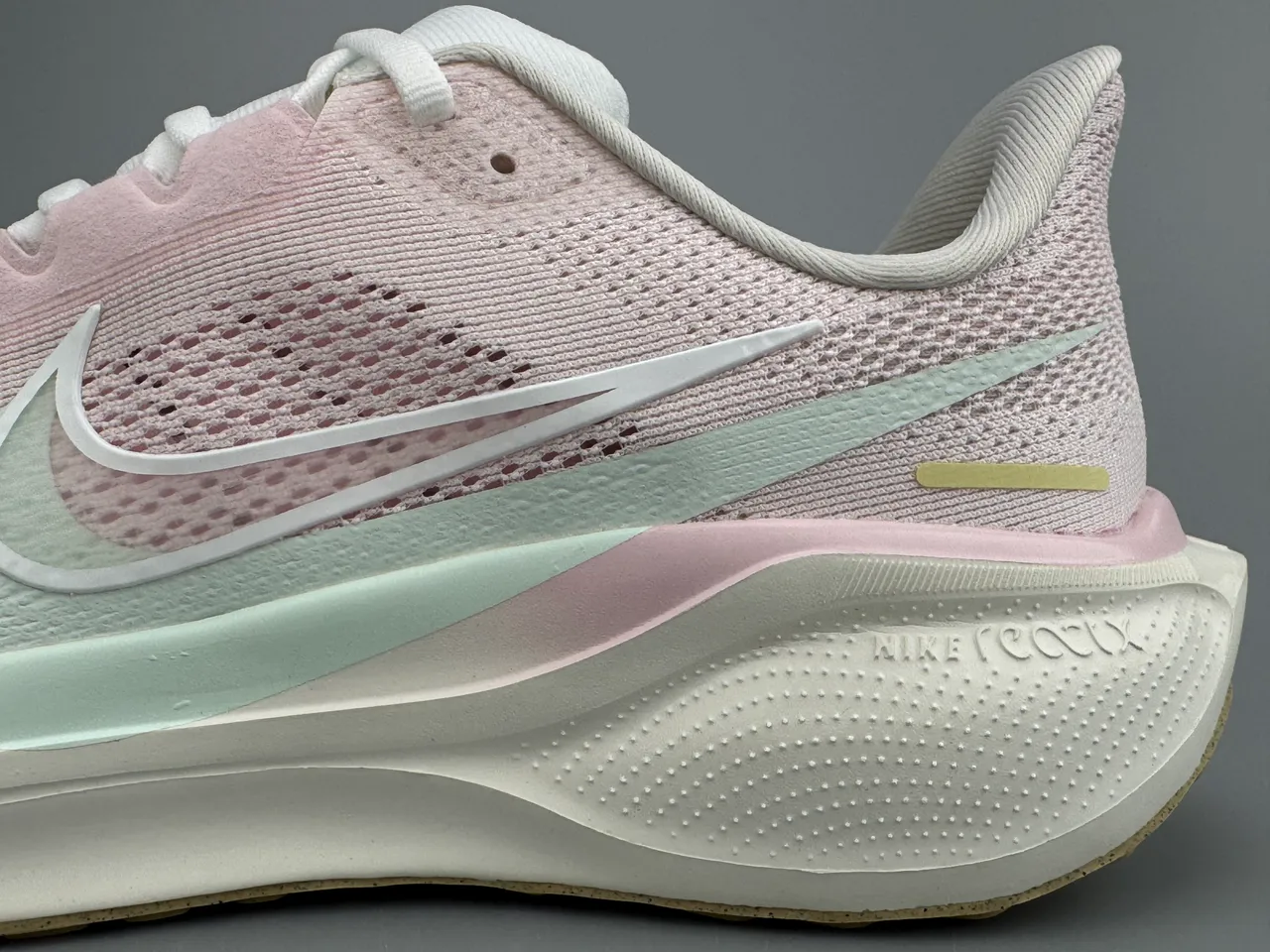 Nike Air Zoom Pegasus Pastel Pink and Mint Running Shoes 3