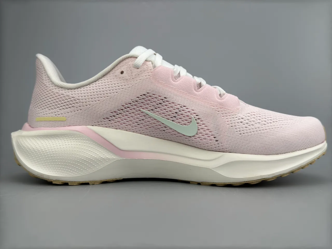 Nike Air Zoom Pegasus Pastel Pink and Mint Running Shoes 9