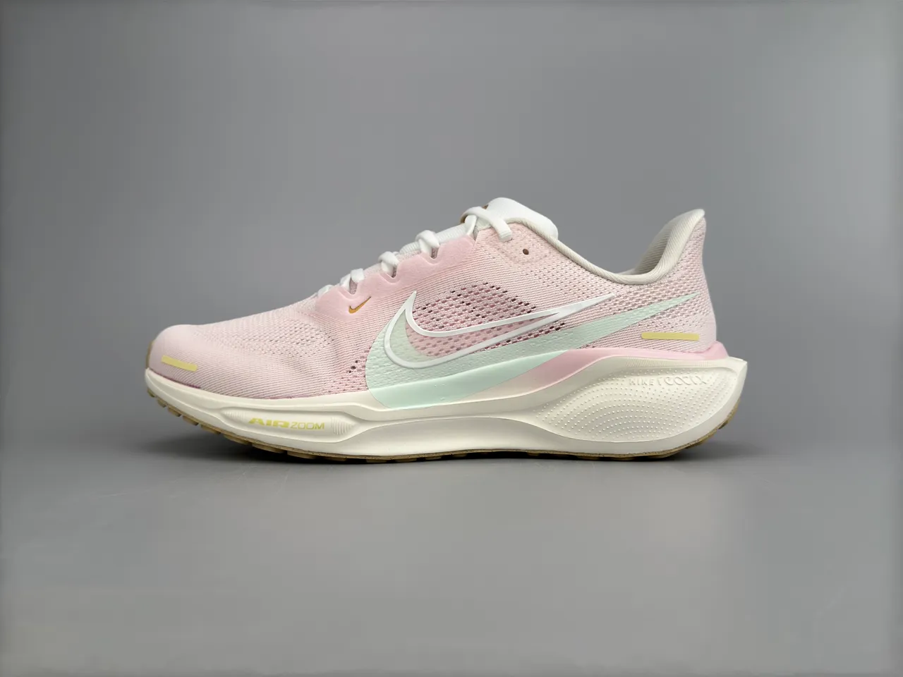 Nike Air Zoom Pegasus Pastel Pink and Mint Running Shoes 10