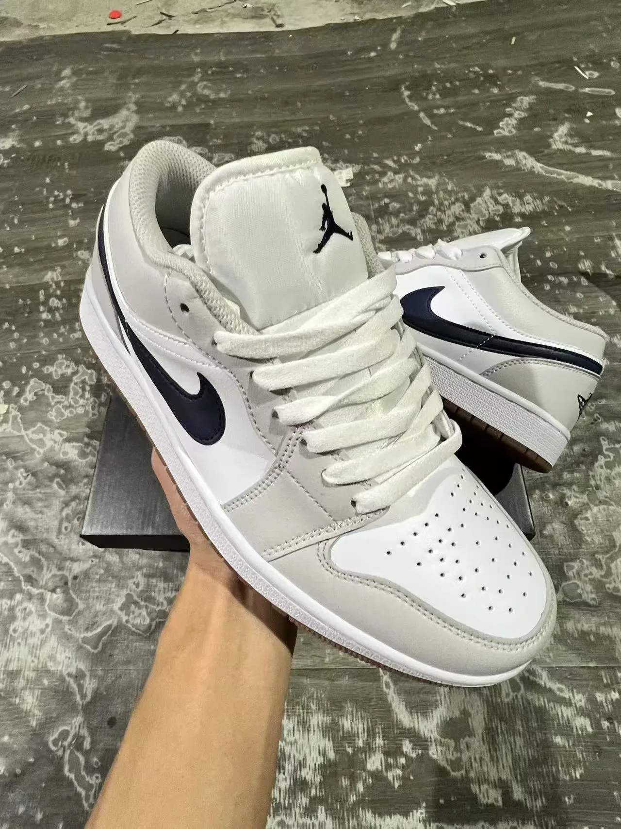 Nike بيج نيفي لایت استایل حذاء رياضي جلد وسينثيتيك علوة منخفض 2