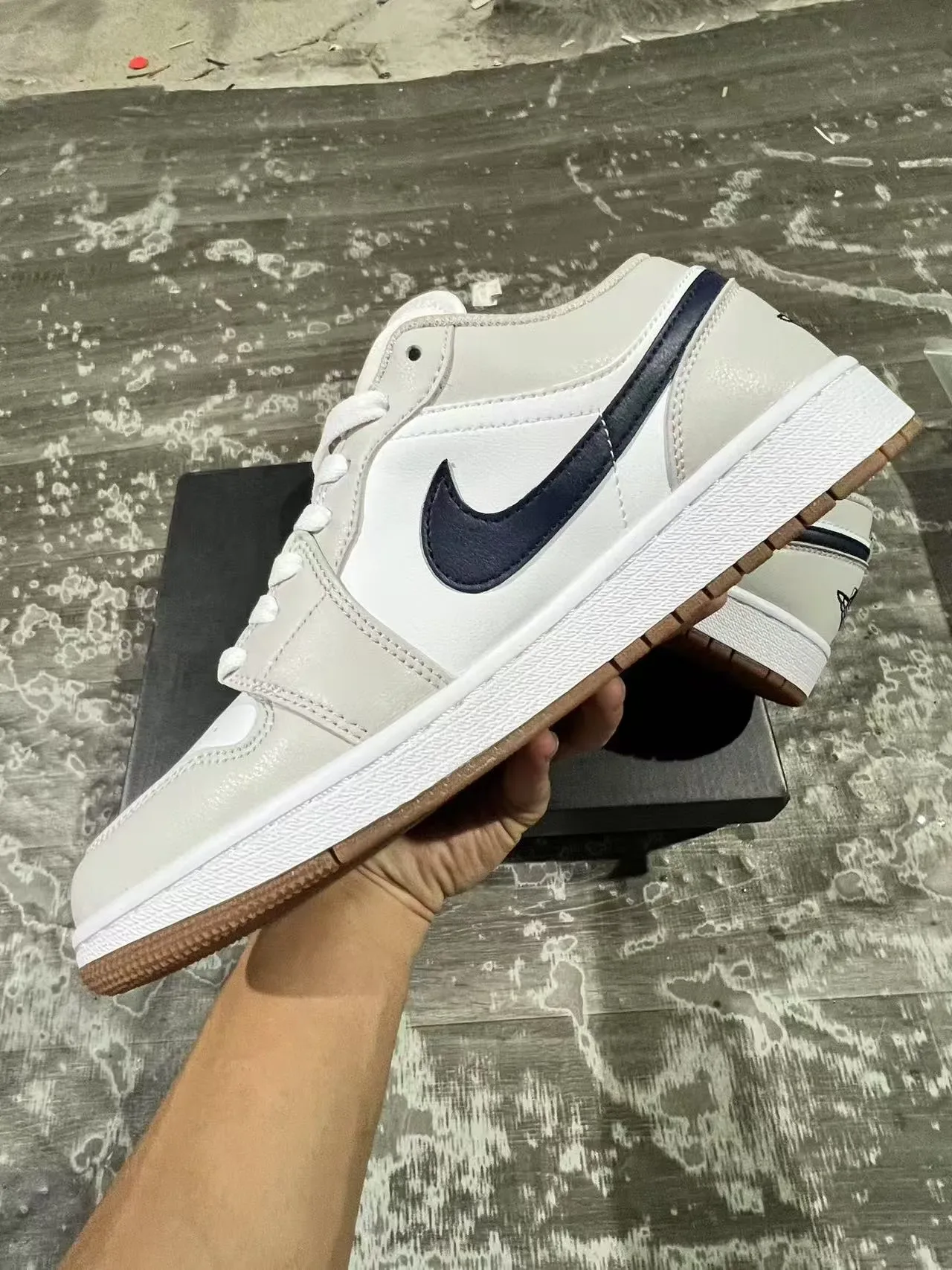 Nike بيج نيفي لایت استایل حذاء رياضي جلد وسينثيتيك علوة منخفض 5