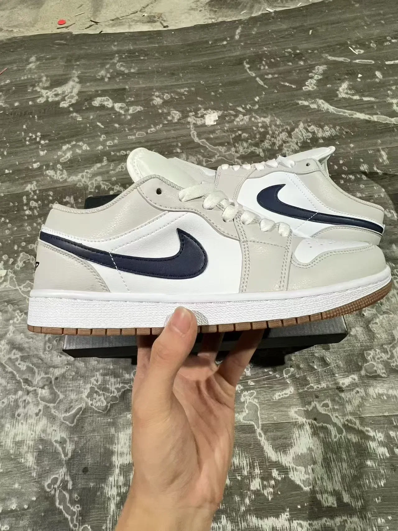 Nike بيج نيفي لایت استایل حذاء رياضي جلد وسينثيتيك علوة منخفض 7