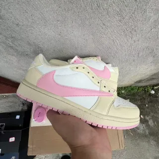 Nike Bege Rosa Low-Top Silhueta Painéis de Couro Camadas Tênis Lifestyle