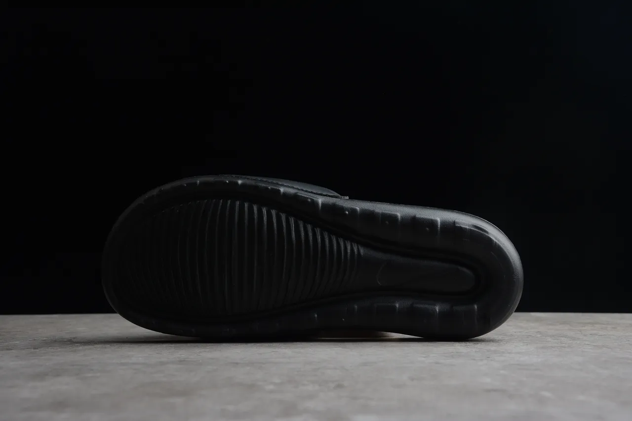 Nike Benassi JDI Black and Gold Slippers 9