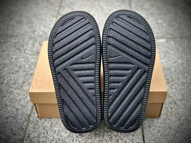 Nike Benassi JDI Black Molded Rubber Slippers 3