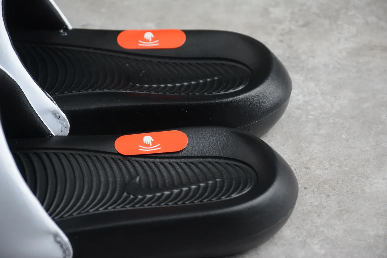 Nike Benassi JDI Gray and Black Slippers 5