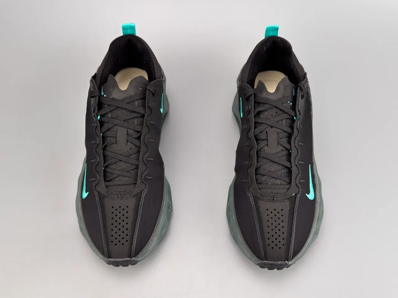 Nike Black and Teal Pixel Midsole Lifestyle Sneaker 7