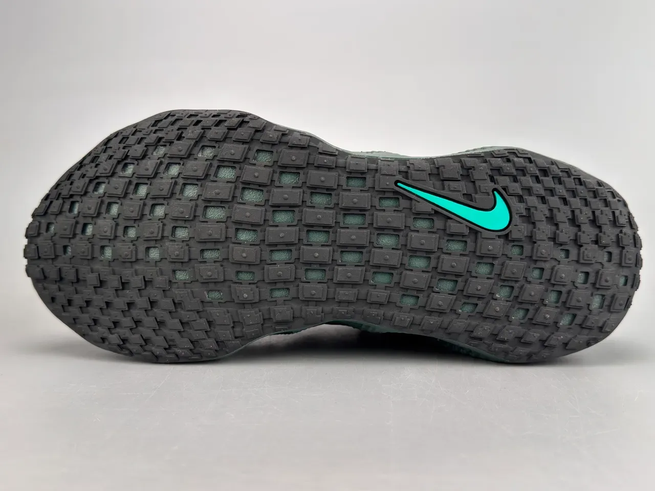 Nike Black and Teal Pixel Midsole Lifestyle Sneaker 8
