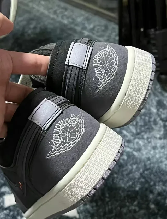 Nike Tênis Lifestyle Preto Cinza Low-Top Colar acolchoado 4