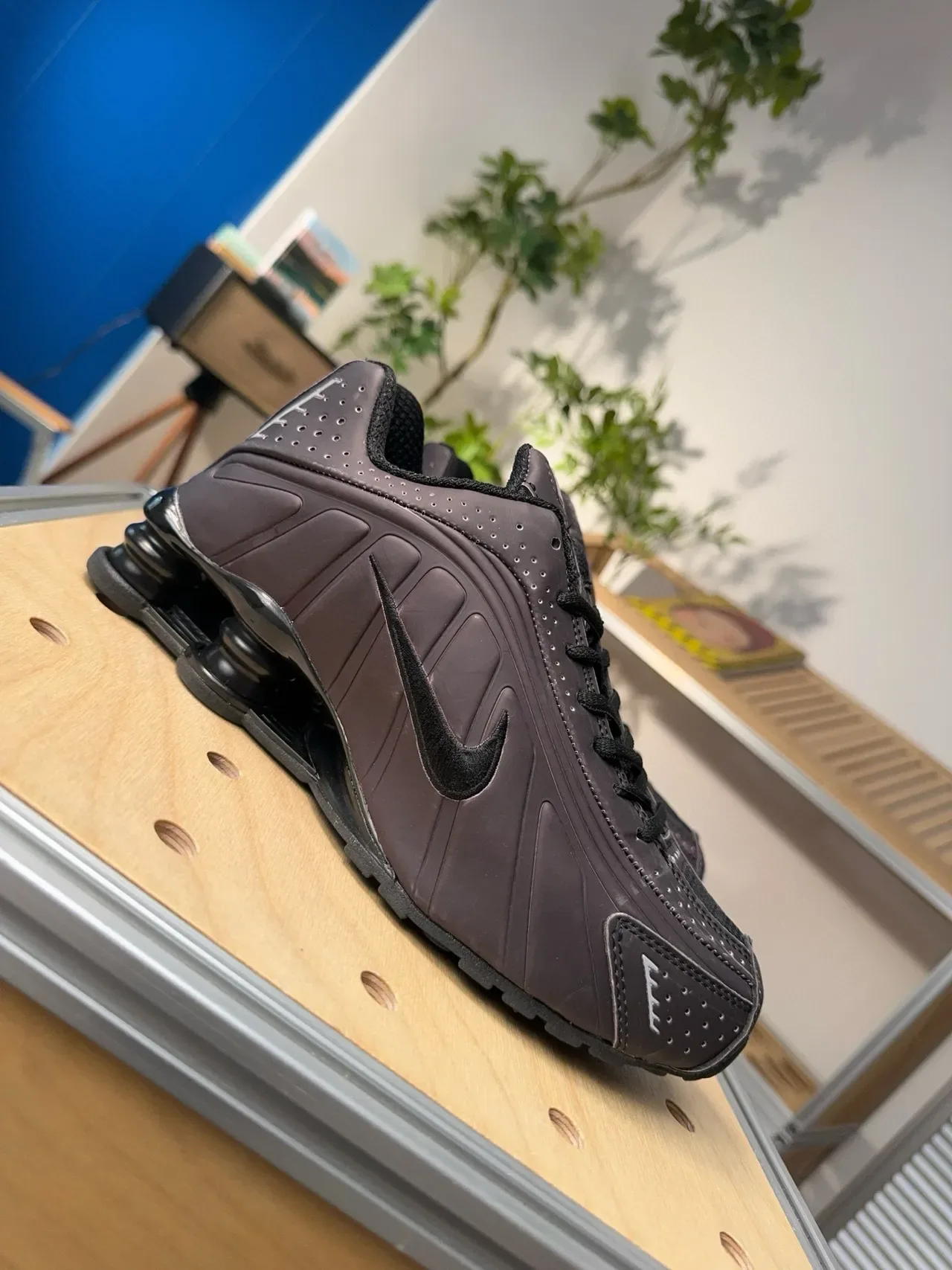 Nike Black Monochromatic Dark Perforated Synthetic Upper Lifestyle Sneakers 3